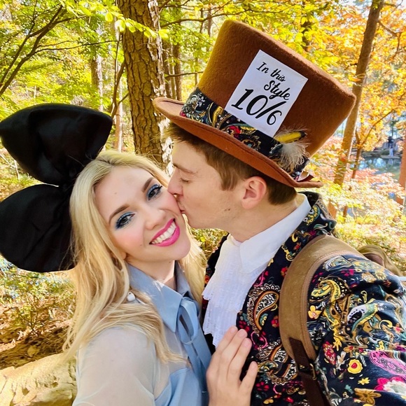 Meet the Posher: Allana - Picture 3 of 5